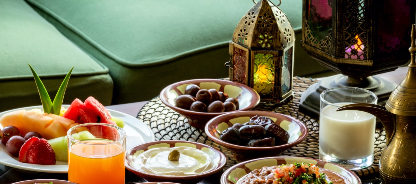Bakıda iftar qiymətləri- Hansı restoranlar Ramazandan sui istifadəyə cəhd edir?- ARAŞDIRMA